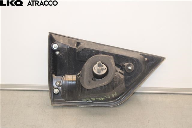 Baklykt høyre indre til Mitsubishi Outlander 2007-2010 (Type II, Fase 1)  (8331A006|)