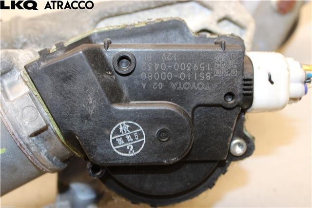 Viskermotor frontrute til Toyota Yaris 2006-2009 (Type II, Fase 1)  (851500D080|)