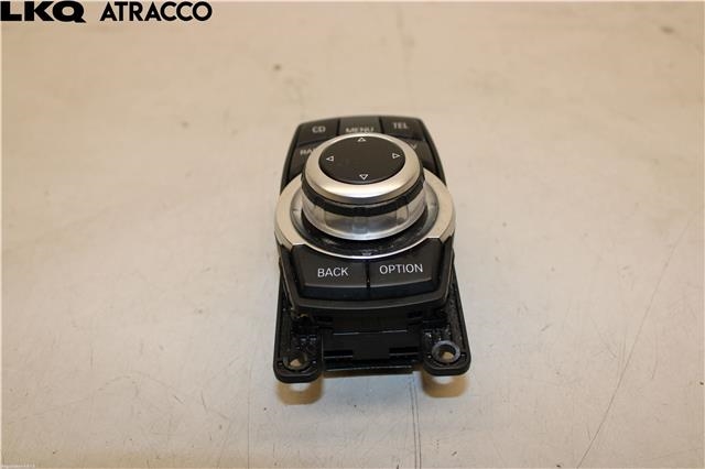 Diverse deler til BMW X3 2010-2017 (F25) (F25) (65829206444|)