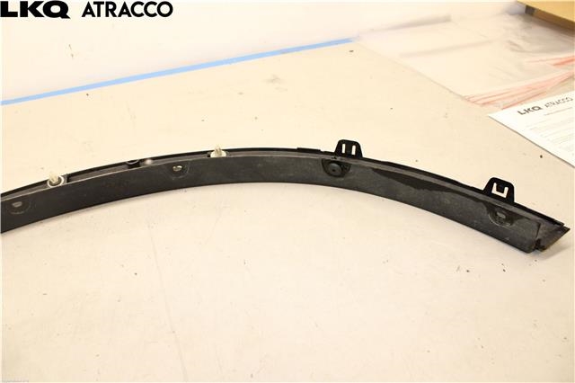 Hjulbuelist venstre foran til BMW X3 2010-2017 (F25) (F25) (51777210084|)