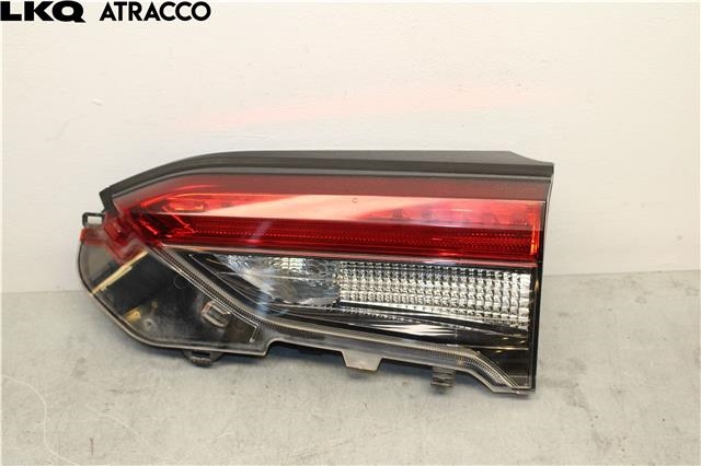 Baklykt høyre indre til Toyota RAV4, 2019-->> (Type V)  (8158142151)