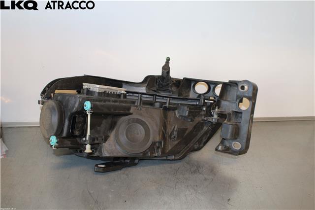 Frontlykt høyre halogen til Audi A3 2009-2012 (Type II, Fase 2) (8P0941030BT|)