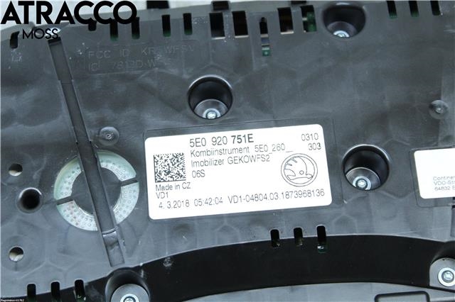 Instrumentpanel til Škoda Octavia 2017-2020 (Type III, Fase 2)  (5E0920751E|)
