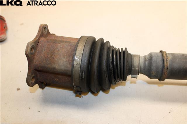 Drivaksel høyre foran til VW Passat 2005-2010 (B6) (B6) (3AA407272A|)