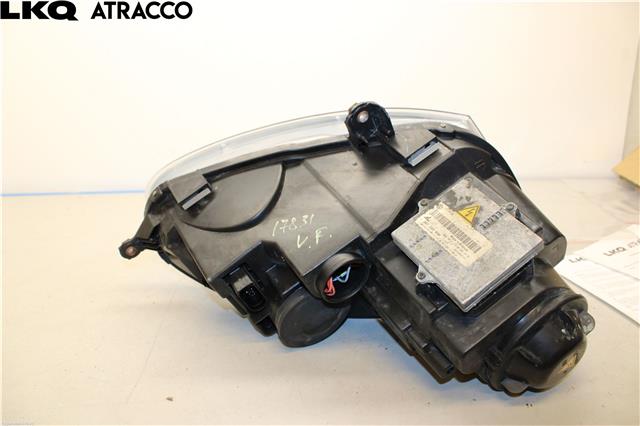 Frontlyktehus til VW Jetta 2005-2010  (1K6941039|)