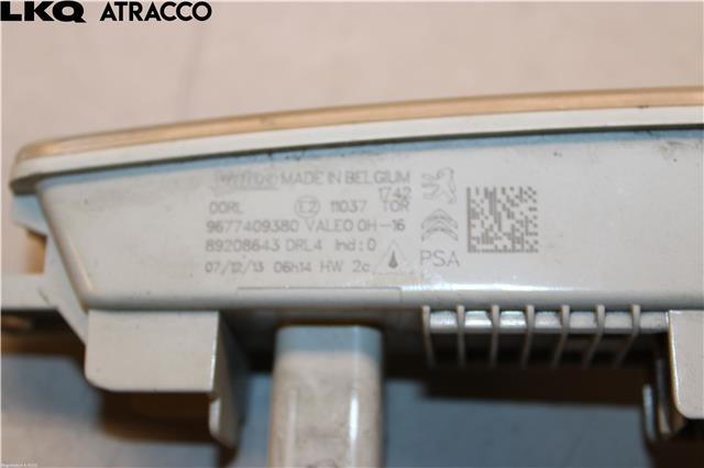 Parklykt høyre til Peugeot Partner 2008-2015 (Type II, Fase 1)  (9677409380|)