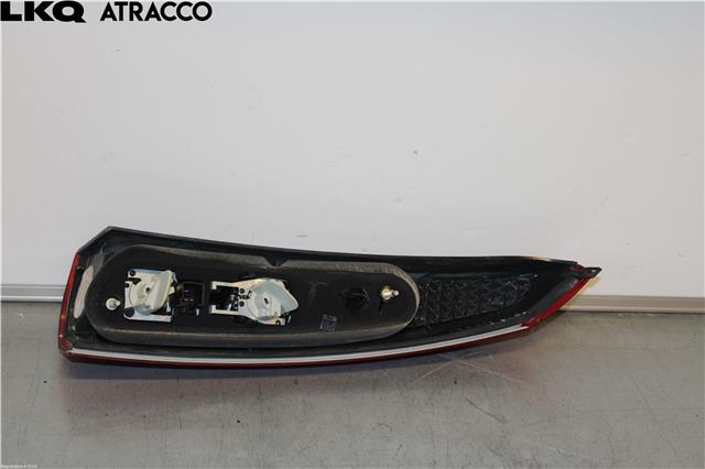 Baklykt venstre indre til Volvo V70 2005-2007 (Type II, Fase 2)  (30655374|)
