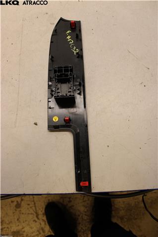Bryter ruteheis til Toyota bZ4X 2022-->>  (8481012110|)