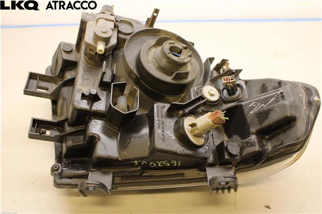 Frontlykt venstre halogen til Nissan Navara 2005-2010 (Fase 1) (D40) (D40) (26060EB40A|)