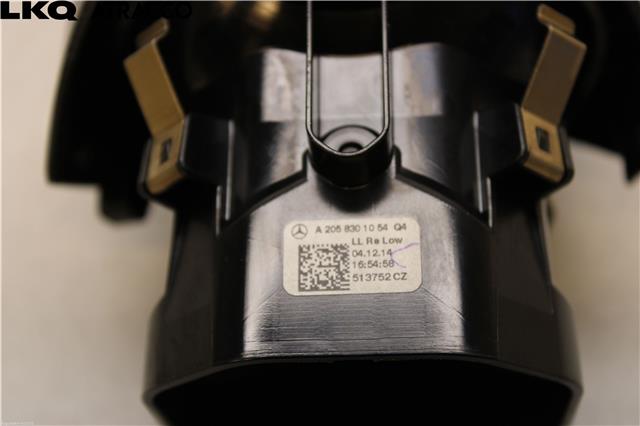 Dashbord friskluftdyse til Mercedes C-Klasse 2014-2018 (Fase 1) (W205) (W205) (A2058301054|)