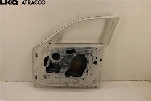 Dør høyre foran til BMW X1 2009-2015 (E84) (E84) (41515A2A382|)