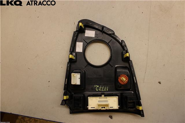 Diverse deler til Toyota Auris 2013-2015 (Type II, Fase 1)  (5882102670C1|)
