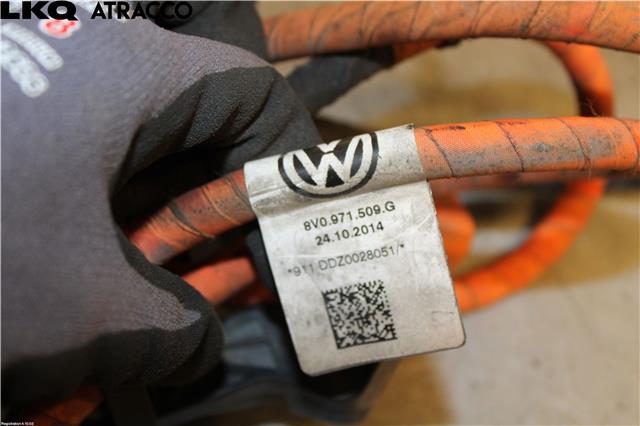 Batterilader inntak/luke til Audi A3 2009-2012 (Type II, Fase 2) (8V0971509N|)