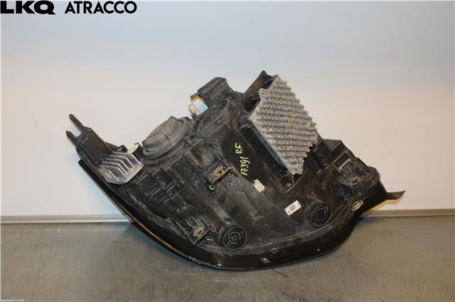 Frontlykt venstre halogen til BMW i3 2013-2022  (63117448387|)