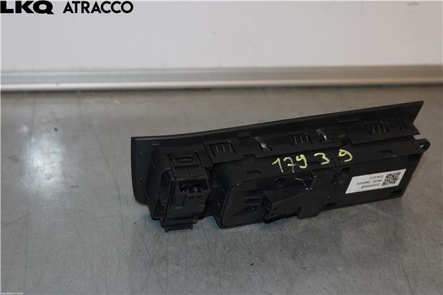 Bryter ruteheis til Volvo V40 2012-2019  (31394840|)