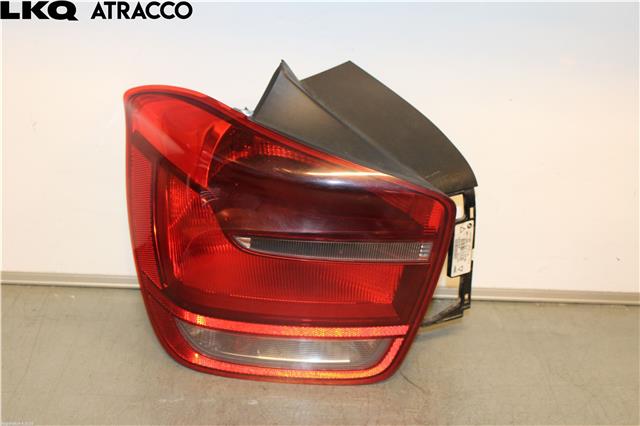 Baklykt venstre til BMW 1-Serie, 2011-2015 (Fase 1) (F20/F21) (F20/F21) (63217270095)