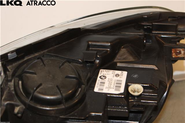 Frontlykt høyre halogen til BMW 1-Serie 2011-2015 (Fase 1) (F20/F21) (F20/F21) (63117229672|)