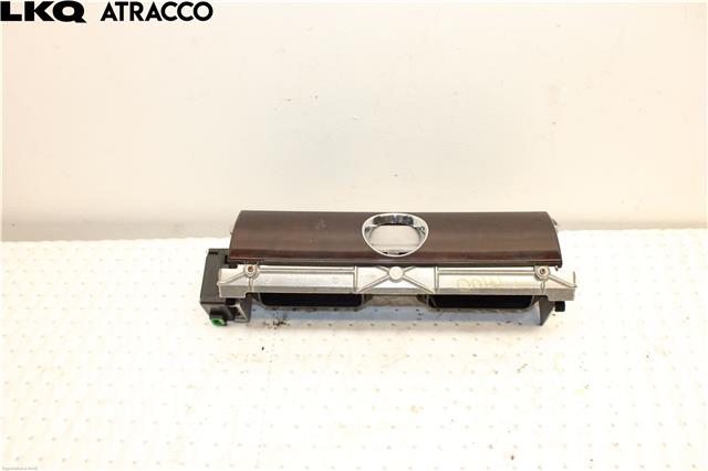 Diverse deler til VW Phaeton 2002-2016 (3D1919204B|)