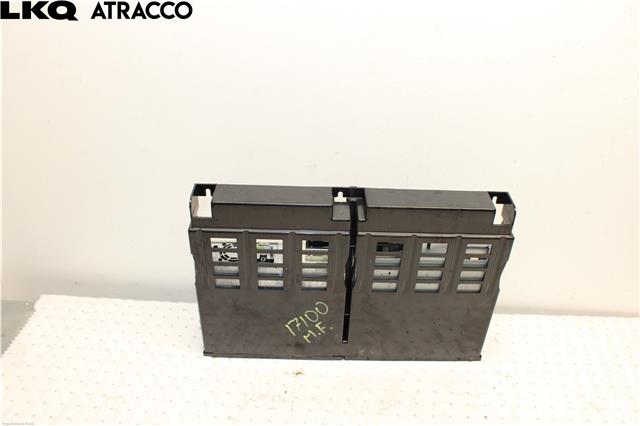 Bilstereo CD-veksler til VW Phaeton 2002-2016  (3D0057110B|)