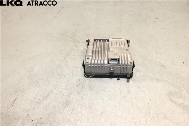 Sensor radar til Toyota Auris 2013-2015 (Type II, Fase 1)  (8818102030|)