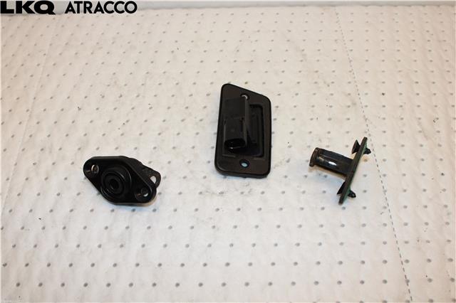 Låsekasse høyre bak til VW Caddy 2010-2015 (Type III, Fase 2) (7E0843767B|)