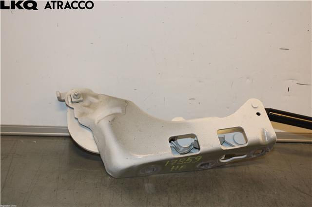 Panserhengsler til Mercedes EQC 2019-->>  (A2538800128|)