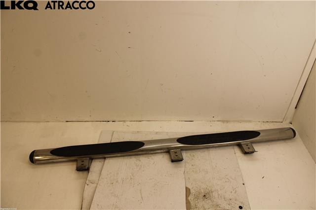 Stigtrinn/stigbrett til VW Amarok 2010-2016 (Type I, Fase 1)  (2H0071691E|)