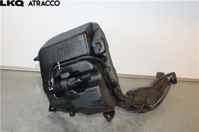 Spylertank til Tesla Model Y 2021-2024 (Type I)  (160794800B|)