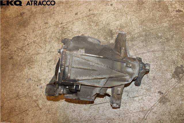 Kardang klokke bak til Mercedes C-Klasse 2021-->> (W206) (W206) (A2063500904|)