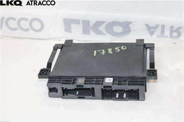 Styreenhet diverse til Mercedes C-Klasse 2021-->> (W206) (W206) (A2239005031|)