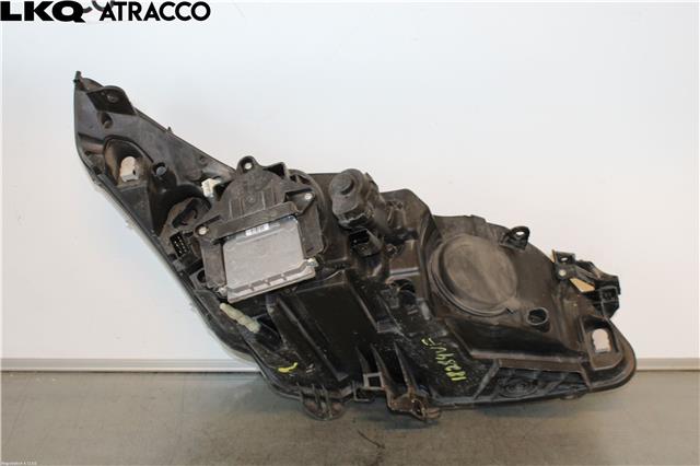 Frontlykt venstre halogen til Citroën C4 2004-2011 (Type I)  (6208L8|)