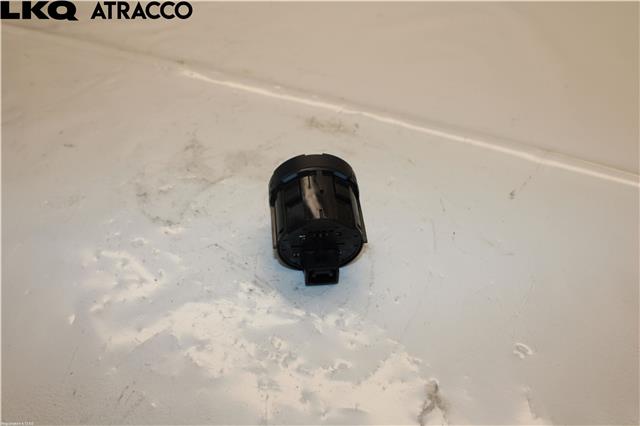 Bryter diverse til Toyota Hilux 2016-2020  (842230K010|)
