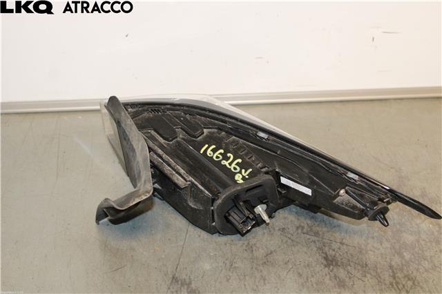 Baklykt venstre til Peugeot 508 2018-->> (Type II)  (9835299480|)