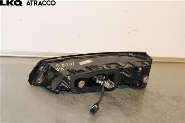 Baklykt venstre indre til Peugeot 508 2018-->> (Type II)  (9835300680|)