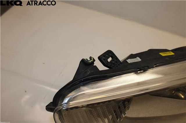 Frontlykt venstre halogen til Ford Fiesta 2013-2017 (Type VI, Fase 2) (2126899|)