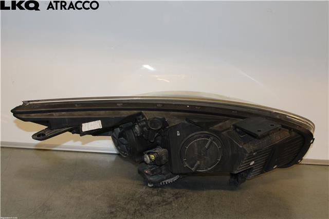 Frontlykt venstre halogen til Kia Carens 2013-2018 Type III (92101A4190|)