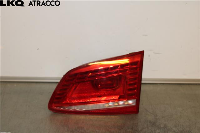 Baklykt høyre indre til VW Passat, 2011-2015 (B7) (B7) (3AF945308E)
