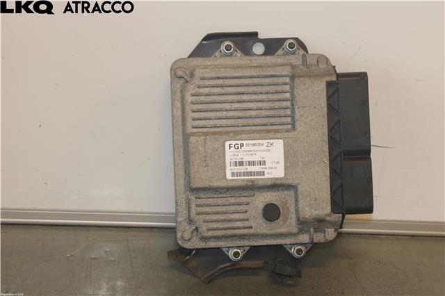 Styreenhet motor til Opel Corsa C 2000-2006 (55196354|)