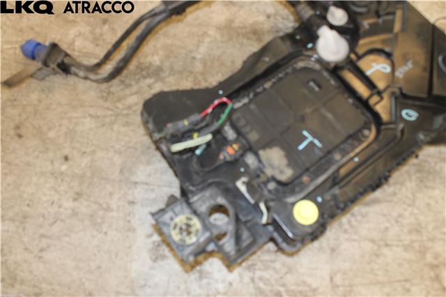 AdBlue tank til Peugeot 3008 2016-->> (Type II)  (P1002559|)