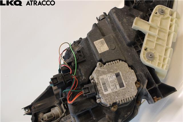 Frontlykt venstre halogen til Nissan Leaf 2011-2017 (Type I)  (260603NF5B|)