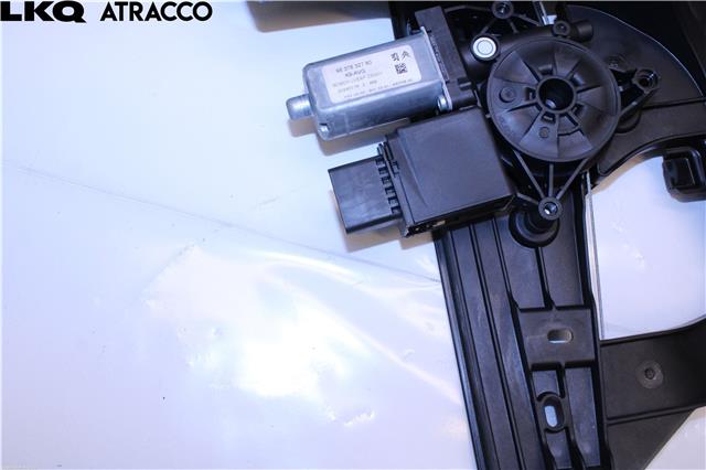 Viskermotor frontrute til Opel Combo E 2019-->>  (9840175880|)