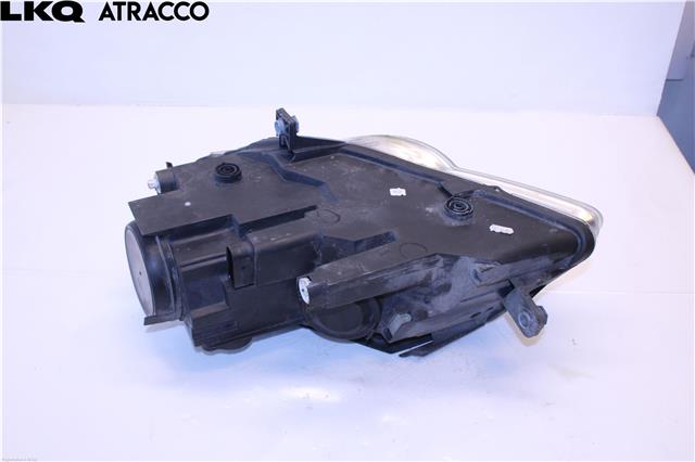 Frontlykt høyre halogen til VW Passat 2005-2010 (B6) (B6) (3C0941006S|)