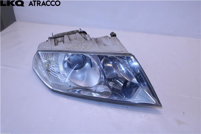 Frontlykt høyre halogen til Škoda Octavia 2005-2008 (Type II, Fase 1) (1Z1941018N|)
