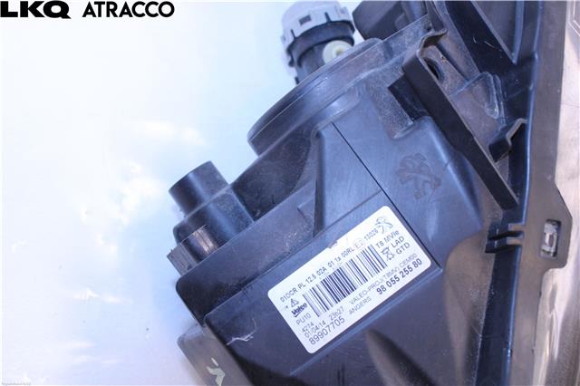 Frontlykt venstre halogen til Peugeot 3008 2009-2016 (Type I)  (9805525580|)