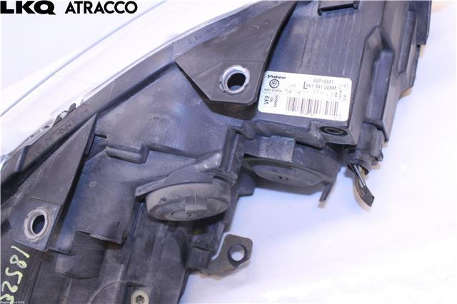 Frontlykt venstre halogen til VW Golf VI 2008-2012  (5K1941005S|)