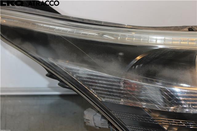 Frontlykt høyre halogen til Toyota Avensis 2009-2015 (Type III, Fase 1)  (8113005370|)