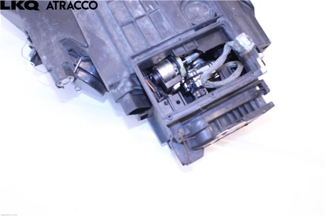 Frontlykt venstre halogen til VW Passat 2005-2010 (B6) (B6) (3C0941753G|)