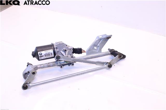 Viskermotor frontrute til BMW 2-Serie 2014-2021 (F22/F23) (F22/F23) (61617301043|)