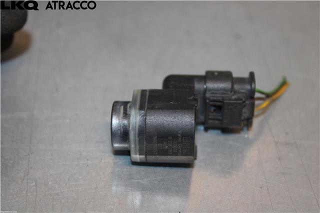 Parkeringssensor foran til BMW 5-Serie 2010-2017 (F10/F11) (F10/F11) (66209233034|)