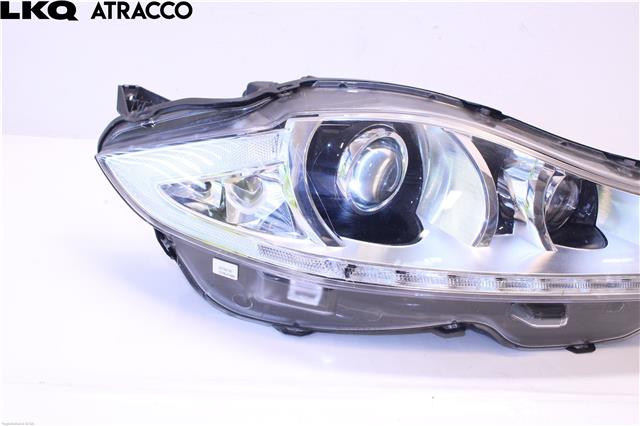 Frontlykt høyre halogen til Jaguar XJ X351 2010-->>  (C2D60260|)